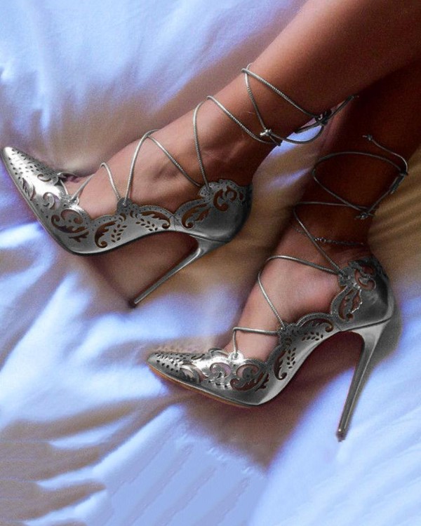 retro hollow out bandage stiletto pumps