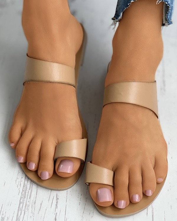 toe ring flat sandals online