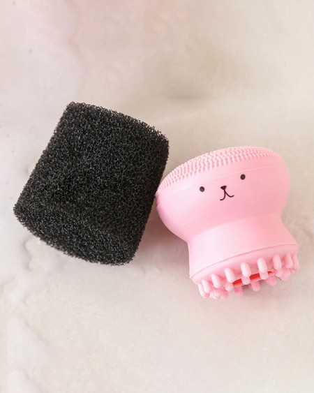 Animal Small Octopus Shape Silicone Facial Cleaning Brush