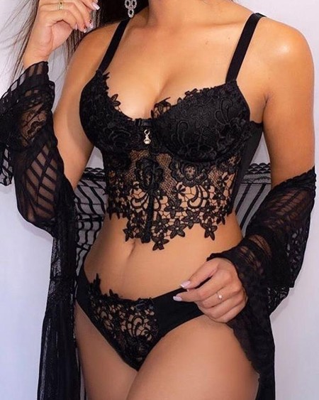 Lace Bra Top & Panties Set