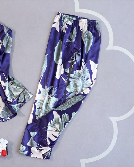 Long Sleeve Floral Print Bottoned Pajamas Set