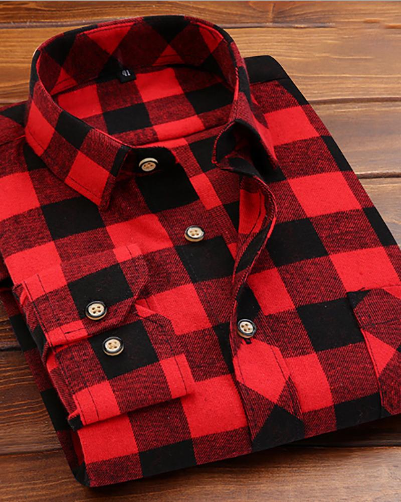 

Men Plus Size Plaid Colorblock Buttoned Shirt, Red
