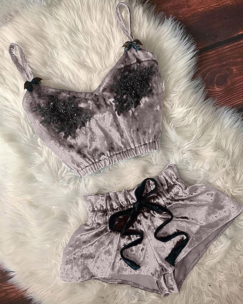 

Guipure Lace Bowknot Decor Velvet Cami Set, Gray