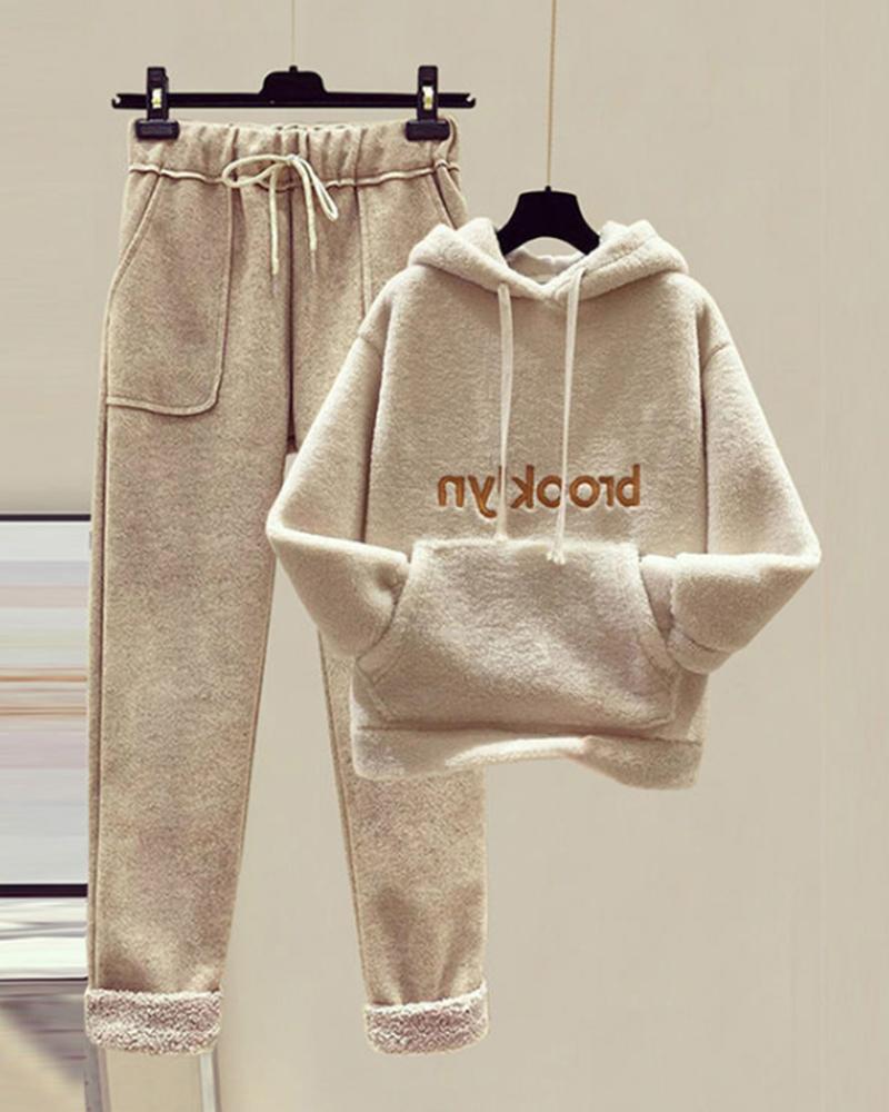 

Letter Fluffy Hooded Top & Drawstring Pants Set, Khaki