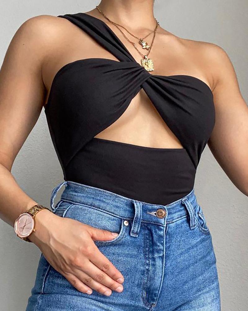 

One Shoulder Twisted Cutout Front Top, Black