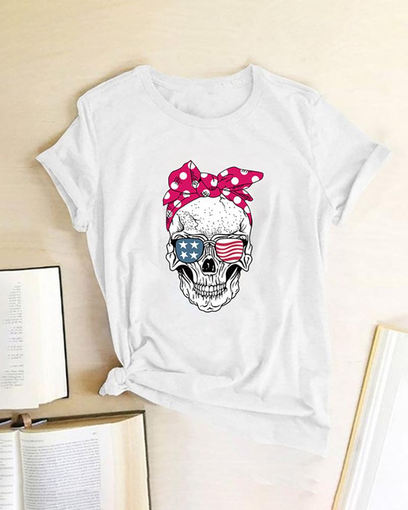 

Skull Star Print Striped Shot Sleeve Casual T-shirt, White