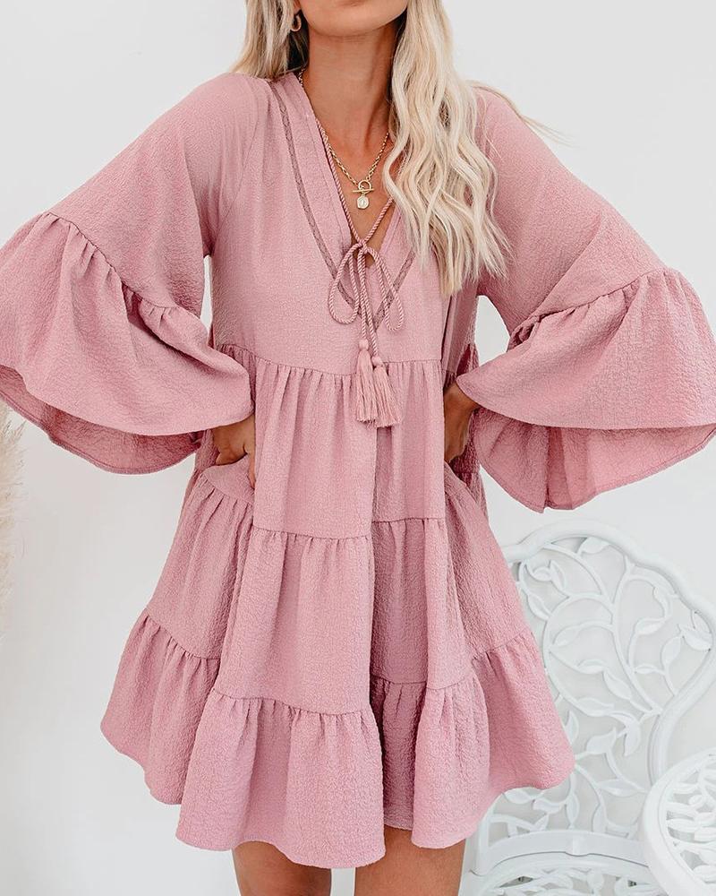 

Bell Sleeve Ruched Tassel Design Casual Dress, Pink