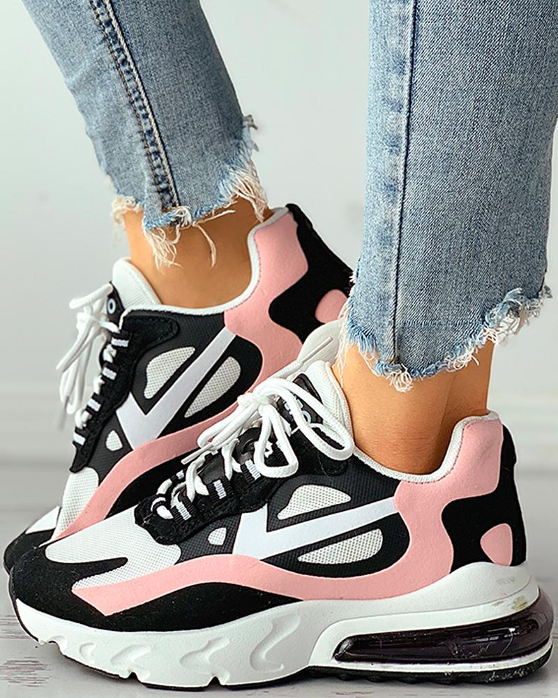 

Lace-up Breathable Colorblock Casual Sneaker, Black