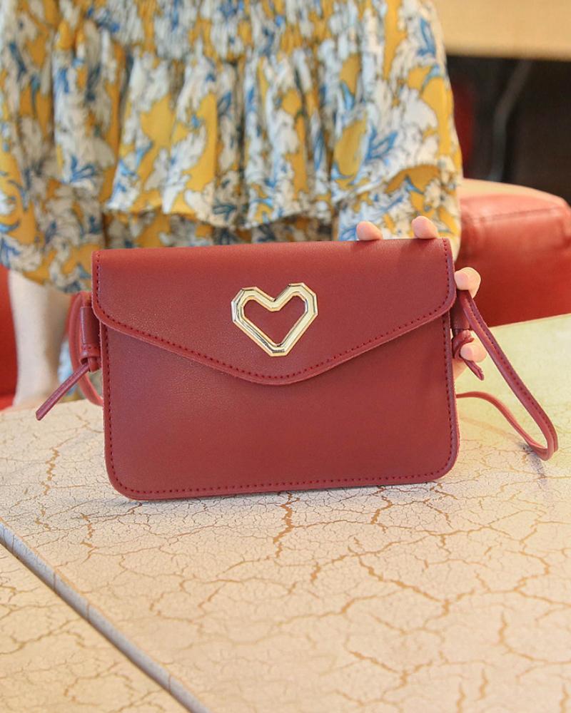 

Metal Heart Detail Flap Shoulder Bag, Red