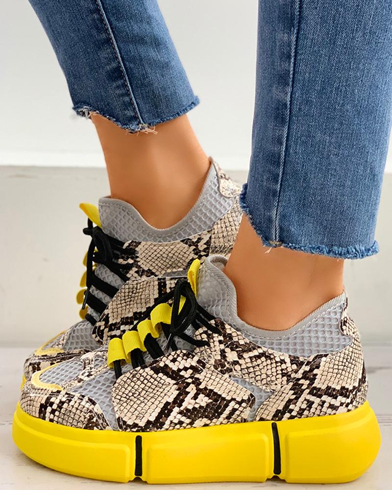 

Lace-Up Snakeskin Print Muffin Casual Sneakers, Yellow