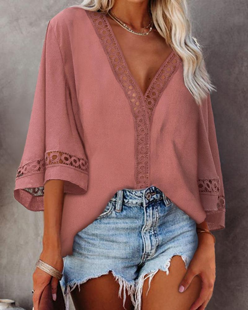 

Hollow-out Bell Sleeve V-Neck Top, Pink