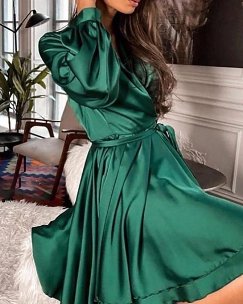 

Lantern Sleeve Satin Casual Dress, Dark green