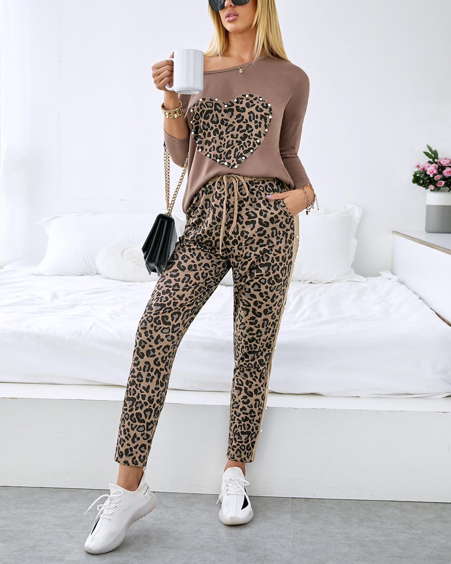 

Leopard Print Heart Design Beaded Women Top & Pants Set, Coffee