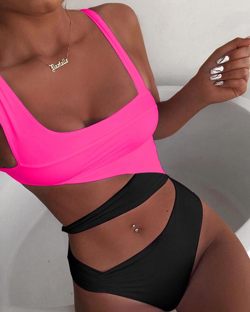 

Colorblock Cutout One Piece Swimsuit, Black