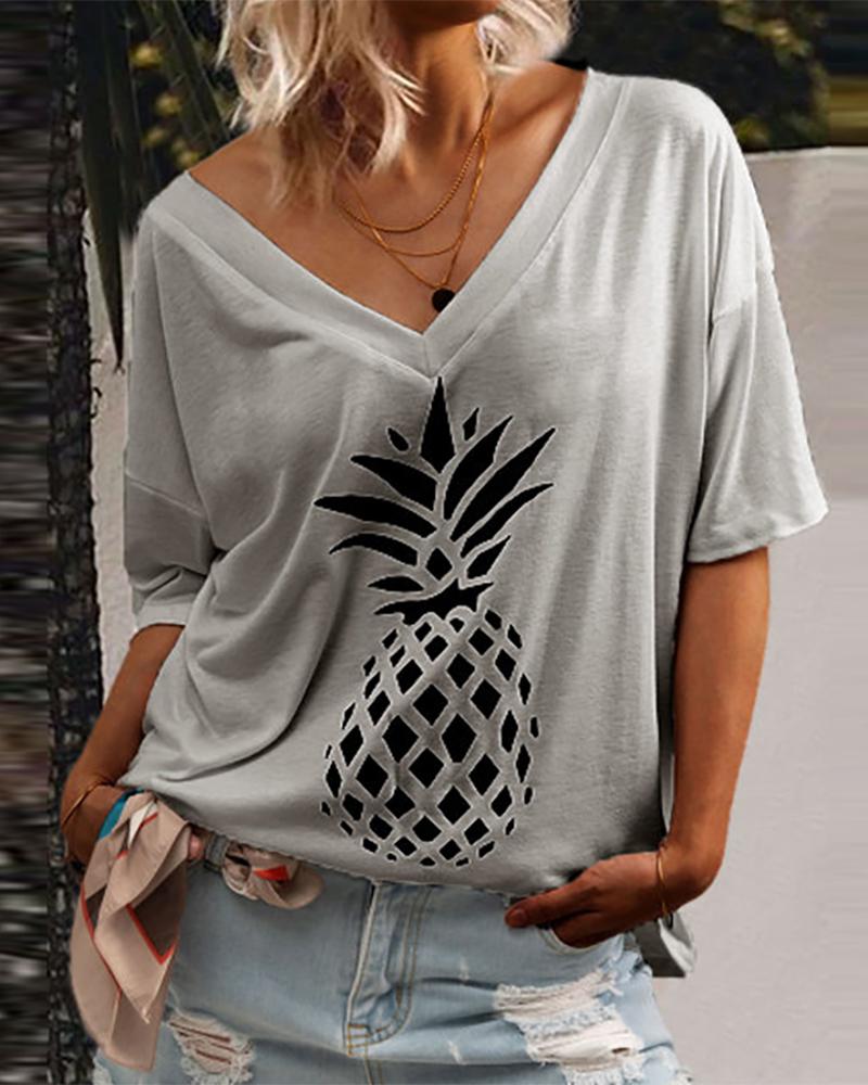 

V Neck Pineapple Print Casual T-shirt, Gray