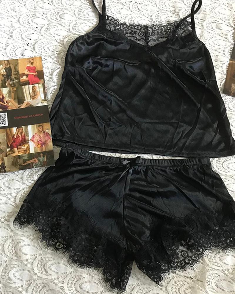 

Plus Size Lace Trim Bowknot Satin Cami Set, Black