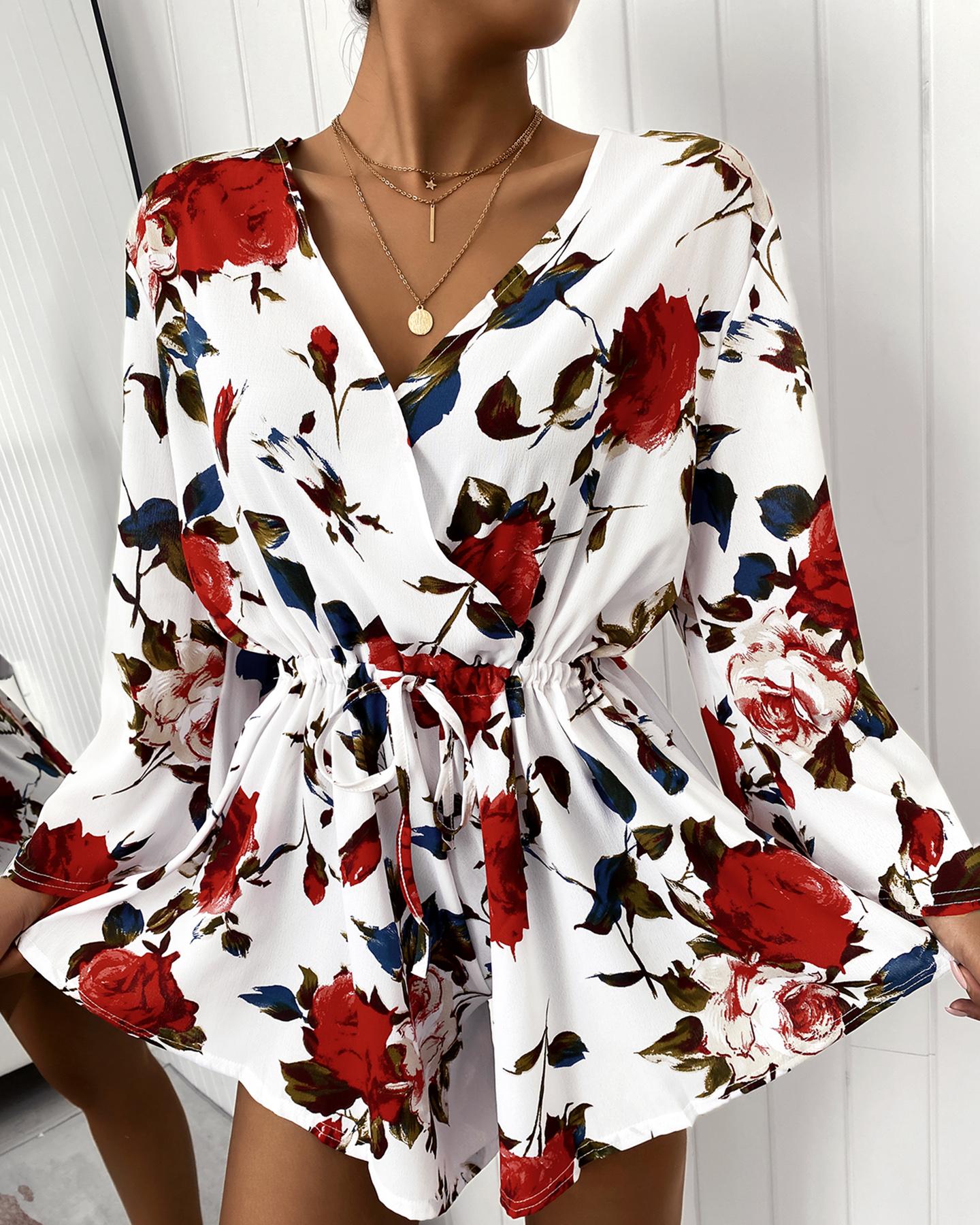 

Floral Print Flared Sleeve V Neck Romper, Multicolor