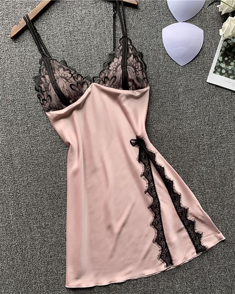 

Contrast Lace Padded Spaghetti Strap Slip Sleepwear, Pink