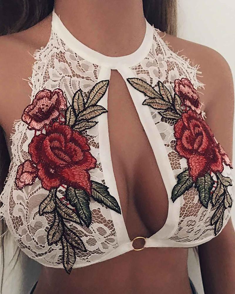 

Floral Embroidery O-Ring Cutout Bralette, White