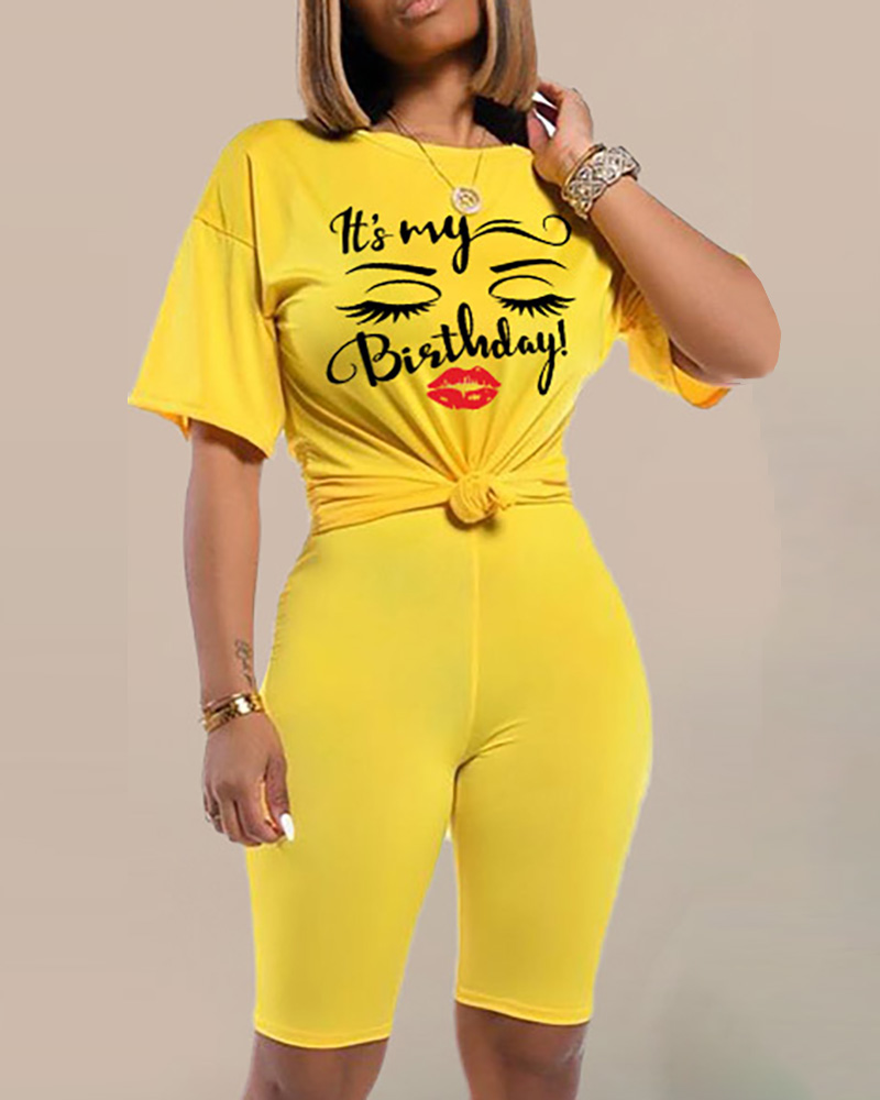 

Letter Print Round Neck Top & Shorts Set, Yellow