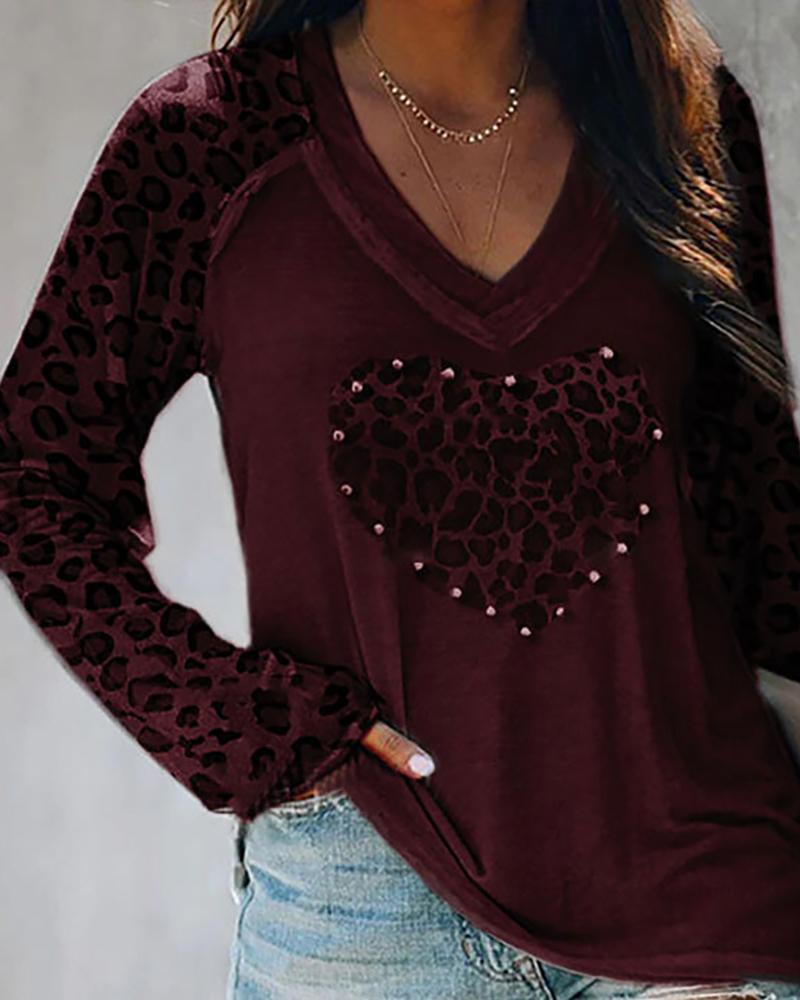 

Leopard Print Heart Pattern Long Sleeve T-shirt, Wine red
