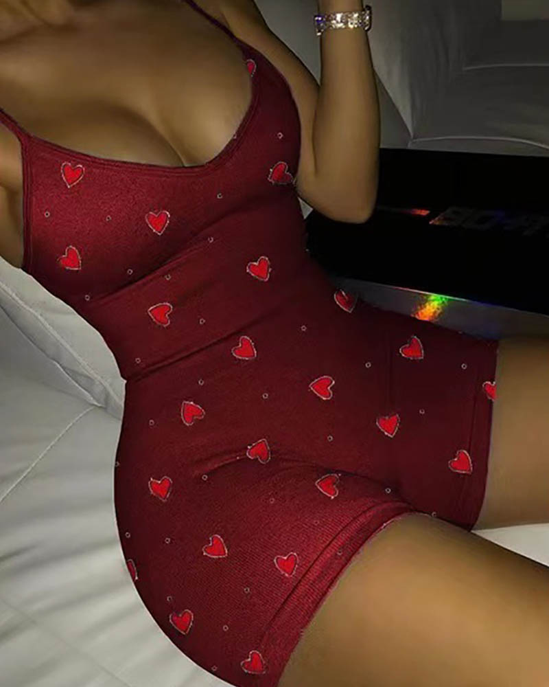 

Heart Print Spaghetti Strap Skinny Romper, Wine red