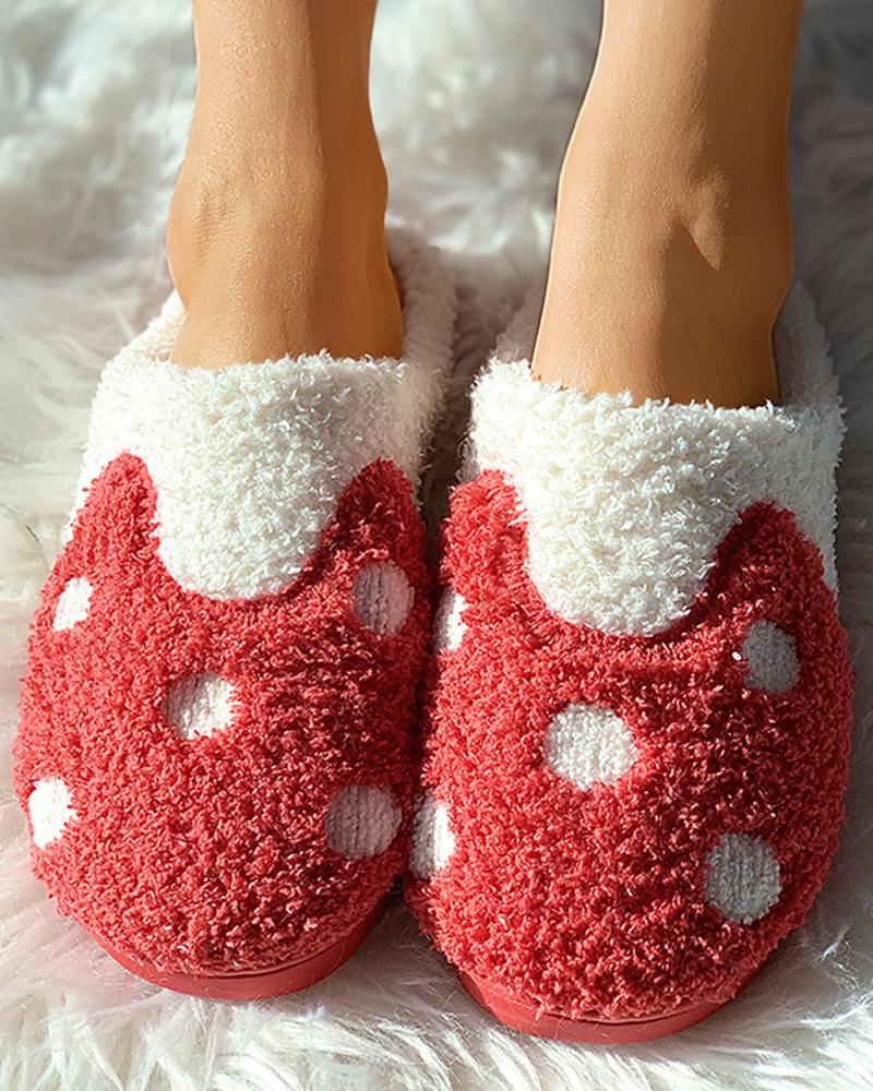 

Polkadot Pattern Colorblock Fluffy Slippers, Red