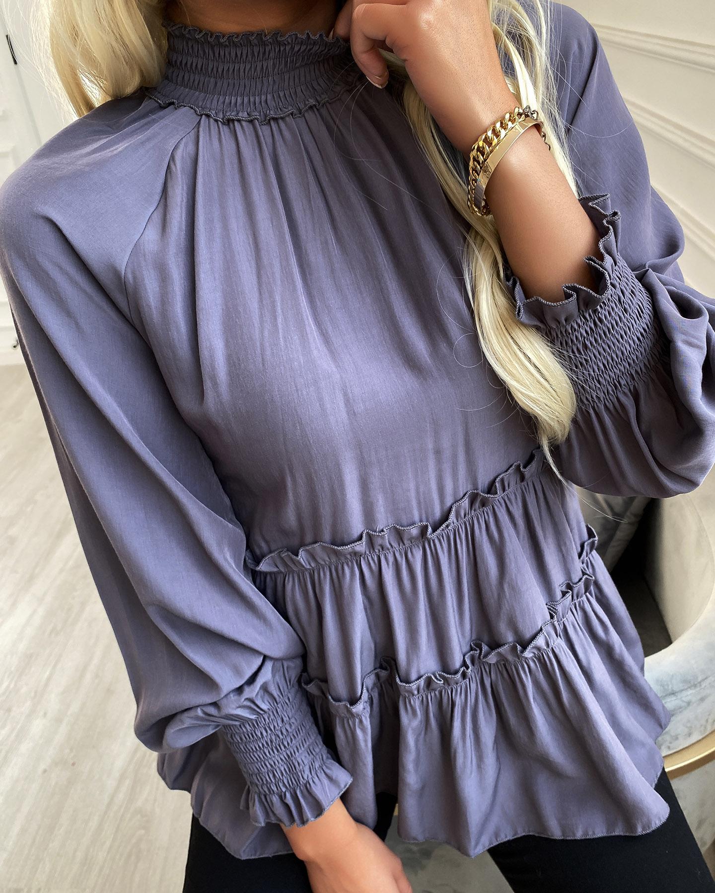 

Frill Hem Ruffles Shirring Detail Women Top, Gray