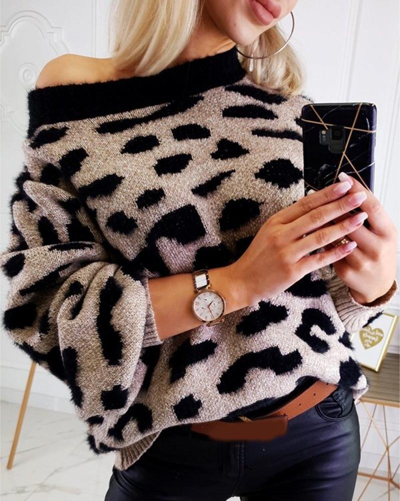 

Fluffy Cheetah Print Long Sleeve Knit Sweater, Apricot