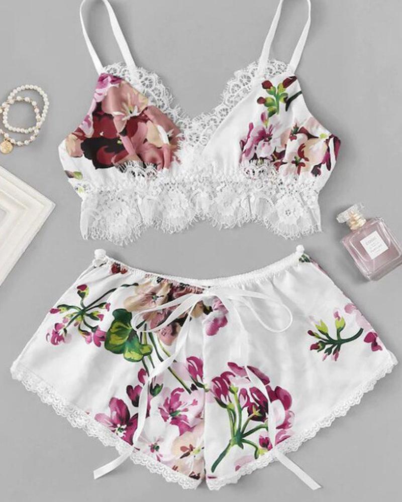 

Floral Lace Trim Cami Set, White