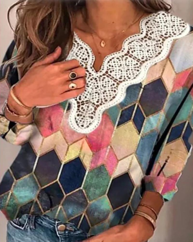 

Geometry Pattern Lace Trim Top, Multicolor