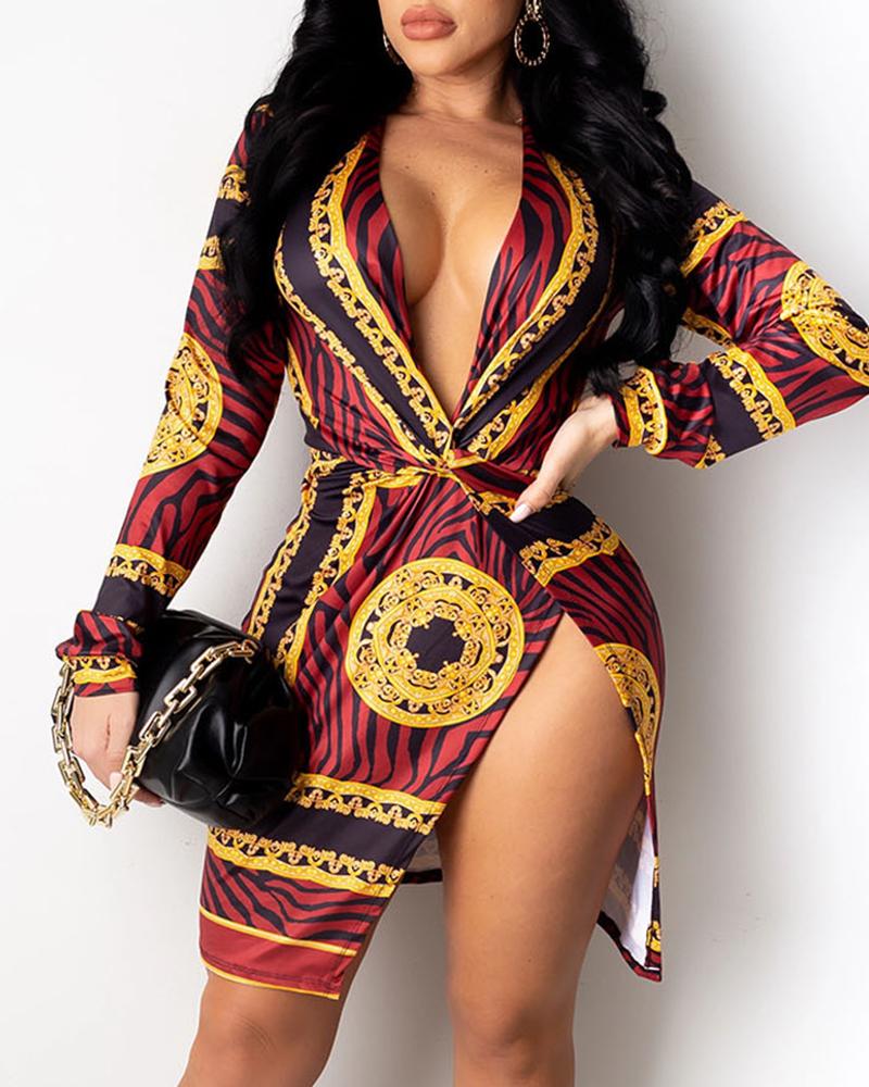 

Cheetah Retro Print Long Sleeve Slit Dress, Wine red