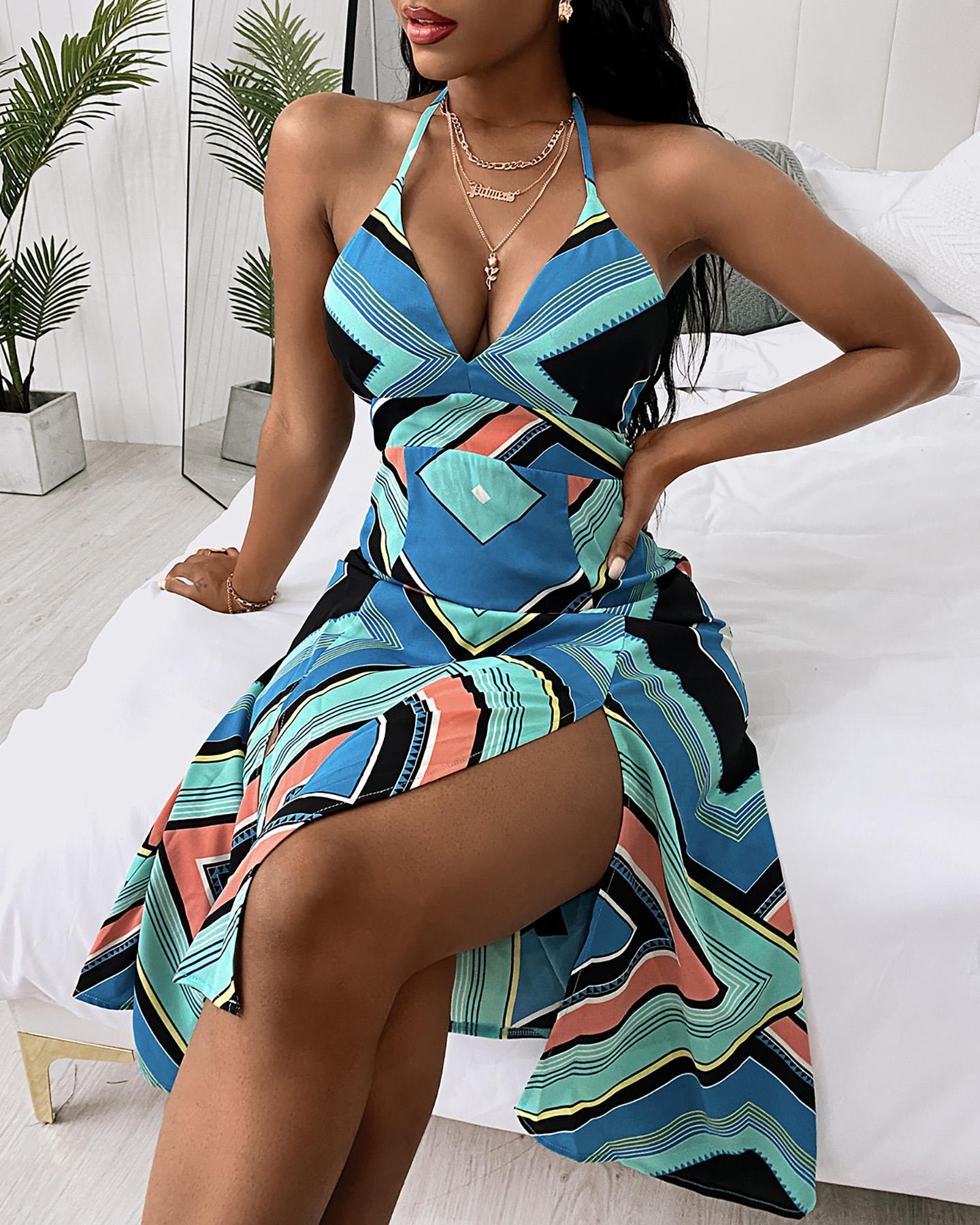 

Multicolor Diamond Pattern Sleeveless Slit Midi Dress