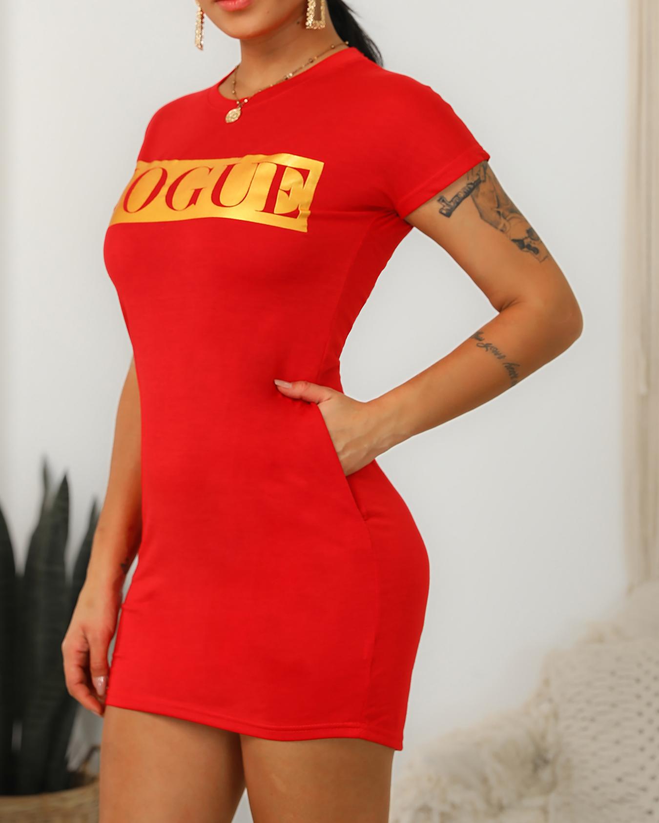 

Vogue Graphic Pocket Design T-Shirt Dress, Red