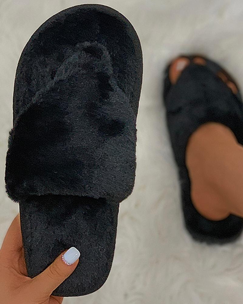 

Plain Toe Post Fluffy Slippers, Black