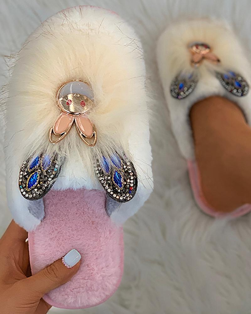 

Rabbit Pattern Studded Fluffy Slippers, Pink