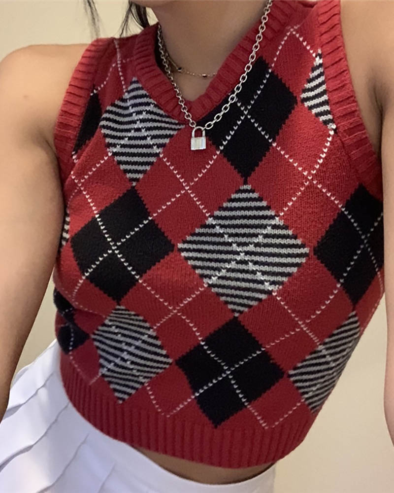 

Argyle Print V Neck Sweater Vest, Wine red