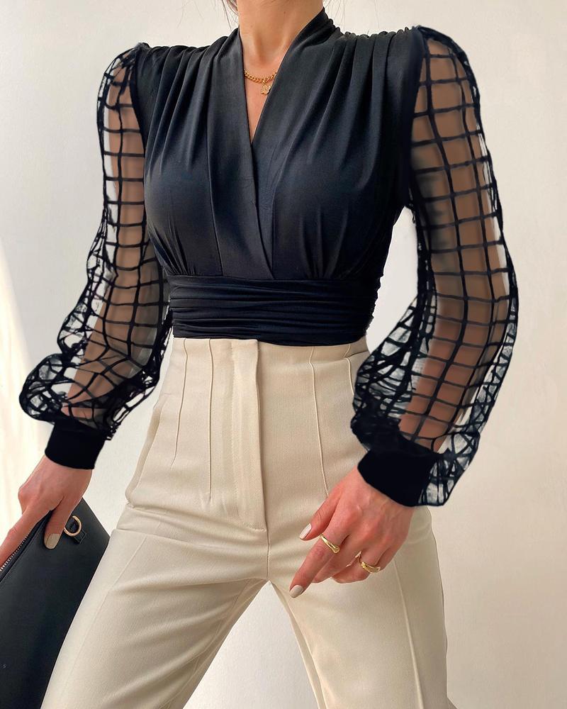 

Graphic Print SheerMesh Puff Lantern Sleeve Bodysuit, Black