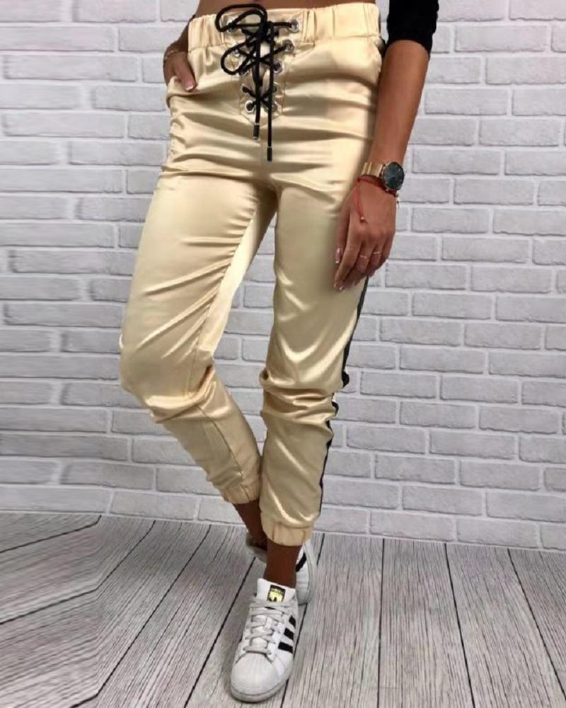 

Eyelet Lace Up High Waist Sweatpants, Gold