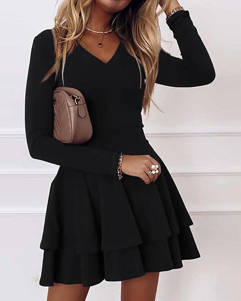 

Plain Ruffle Hem V-Neck Long Sleeve Dress, Black