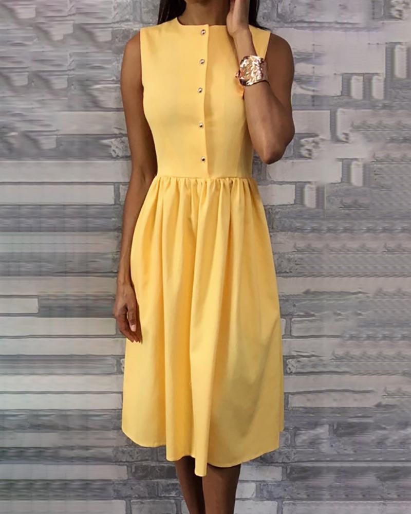 

Sleeveless Buttoned Pleated Casual Dress, Yellow