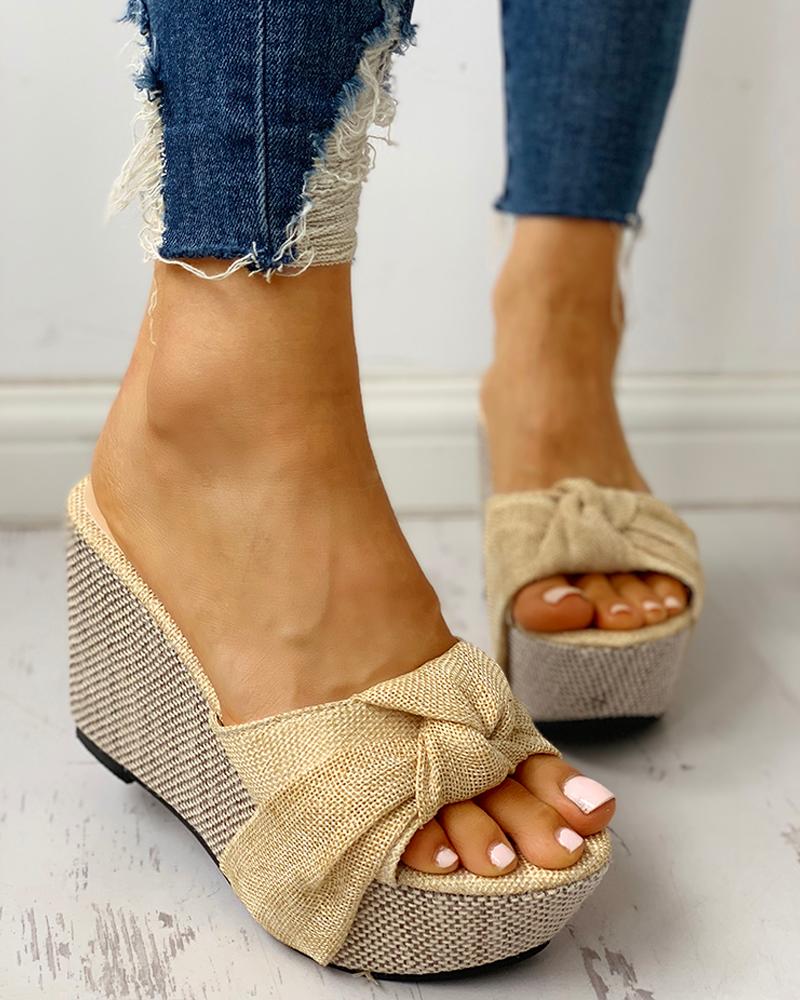 

Twisted Knot Design Platform Wedge Sandals, Apricot