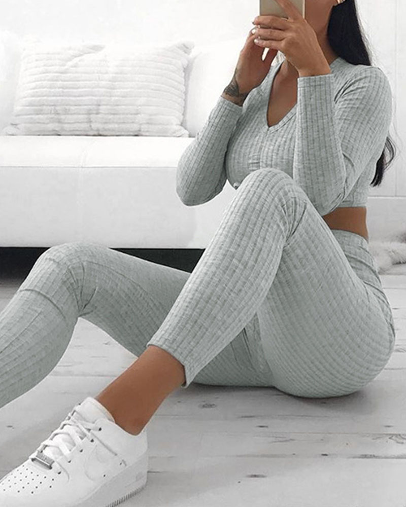 

Lace-up Solid Color Long Sleeve Skinny Crop Top And Pencil Pants Suit Sets, Gray