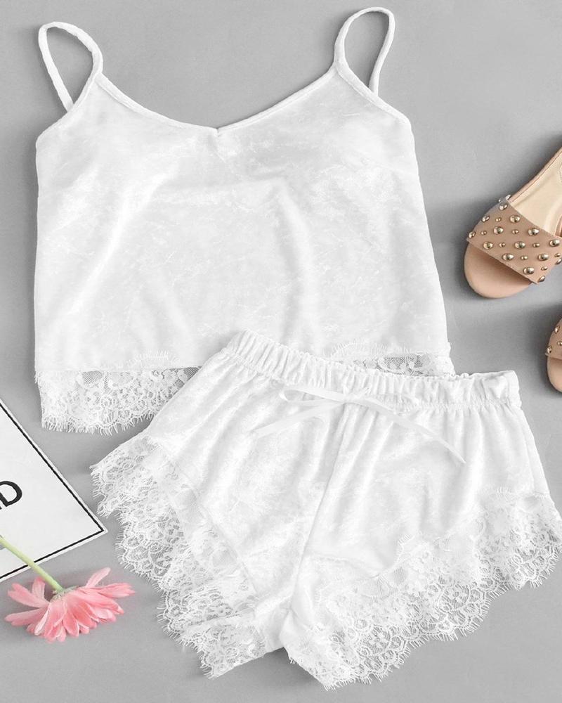 

Scallop Trim Bowknot Decor Lace Cami Set, White