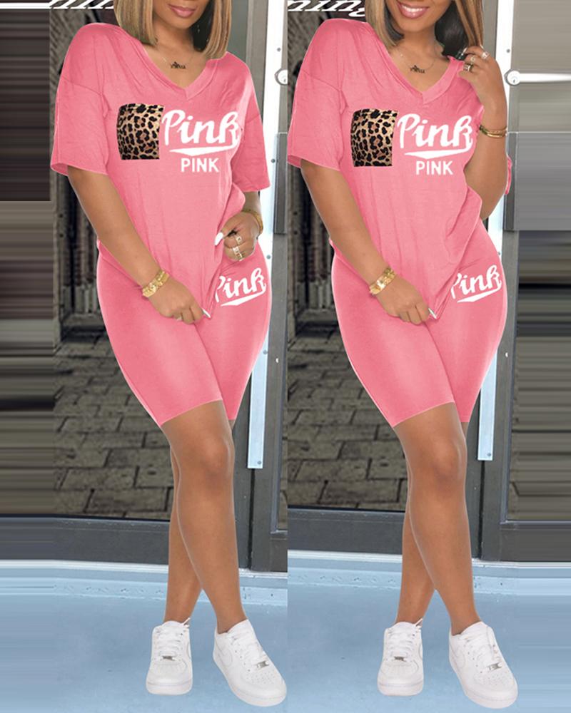 

Letter Cheetah Print Short Sleeve Top & Shorts Set, Pink