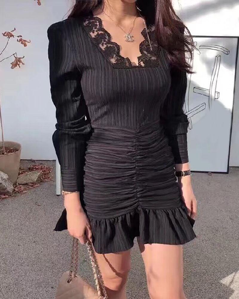 

Lace Trim Ruched Ruffles Bodycon Women Dress, Black