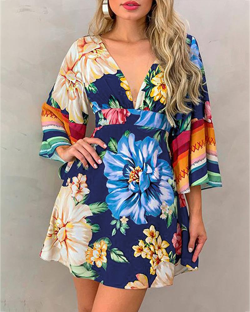 

V Neck Floral Print Cutout Back Casual Dress, Blue