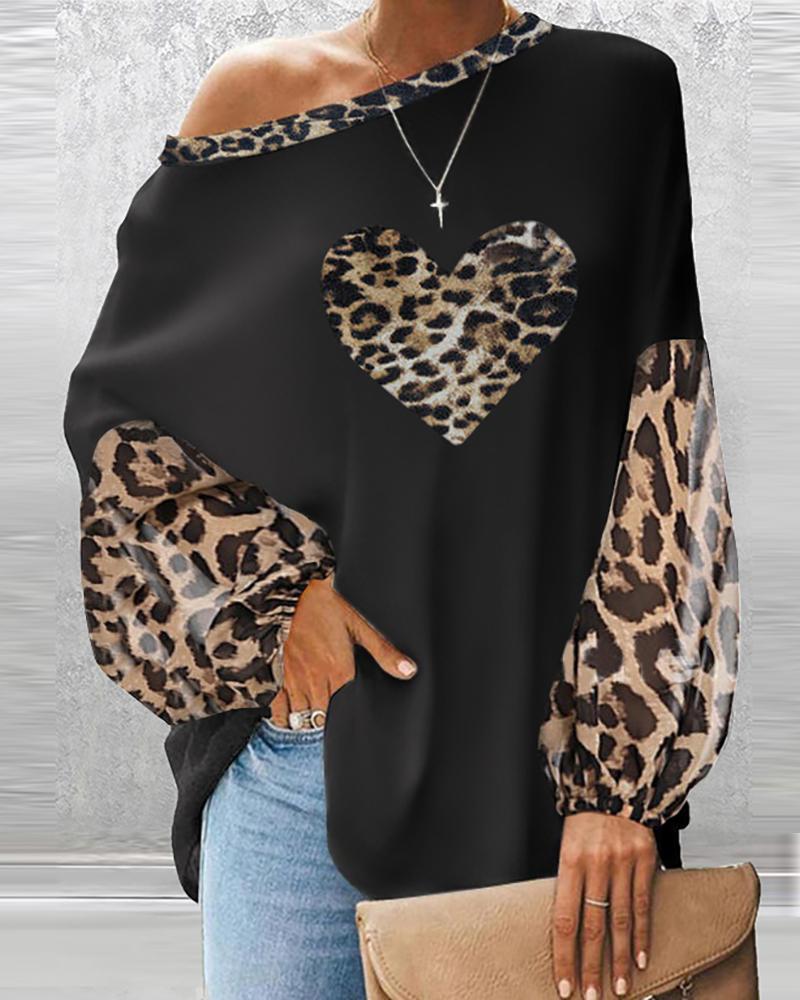 

Heart Cheetah Print Lantern Sleeve Top, Black