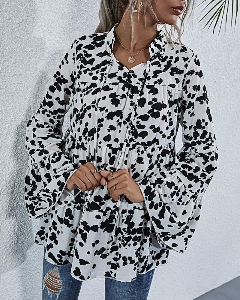 

Leopard Bell Sleeve Loose Ruffles Blouse, White