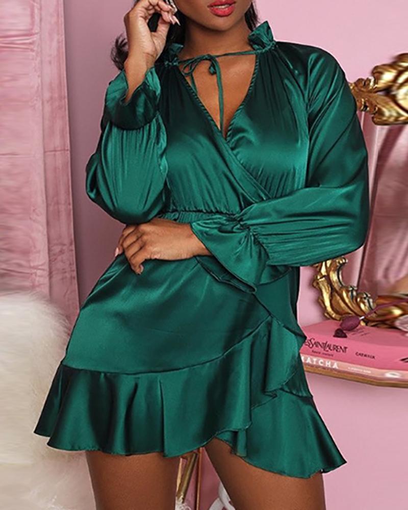

Satin Bell Sleeve Ruffles Work Dress, Green